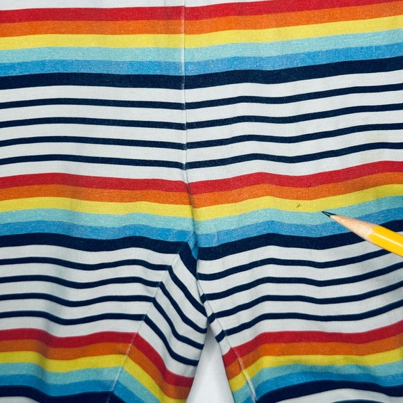Hanna Andersson, Striped Rainbow Girls Biker Shorts, Size 6/7 - Picture 3 of 5